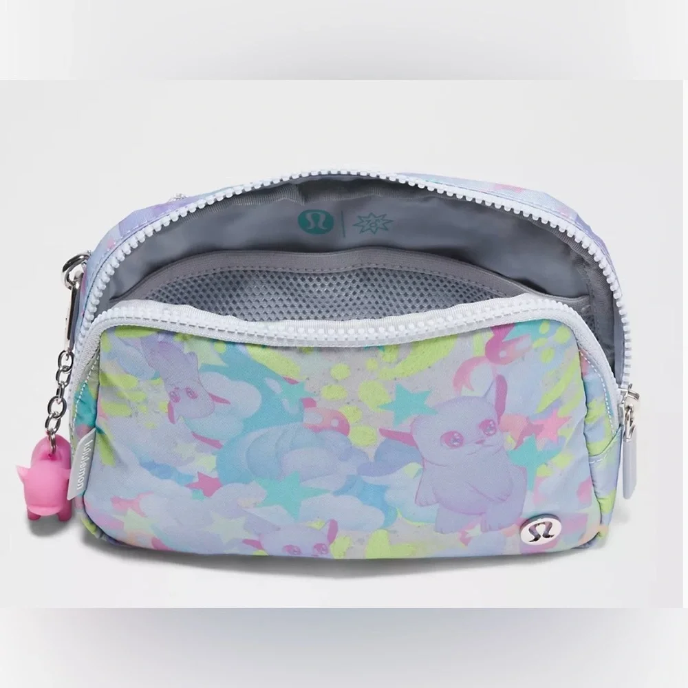 Lululemon RARE Limited Edition X So Youn Lee Everywhere Belt Bag 1L - Picture 4 of 5